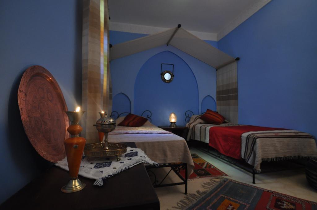 Riad La Famille Marrakesch Zimmer foto