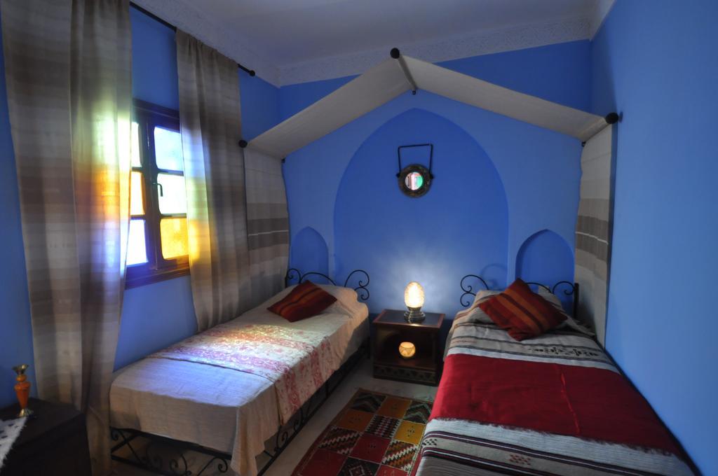 Riad La Famille Marrakesch Zimmer foto